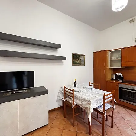 Apartment Gemma - Larihome A81 Gravedona